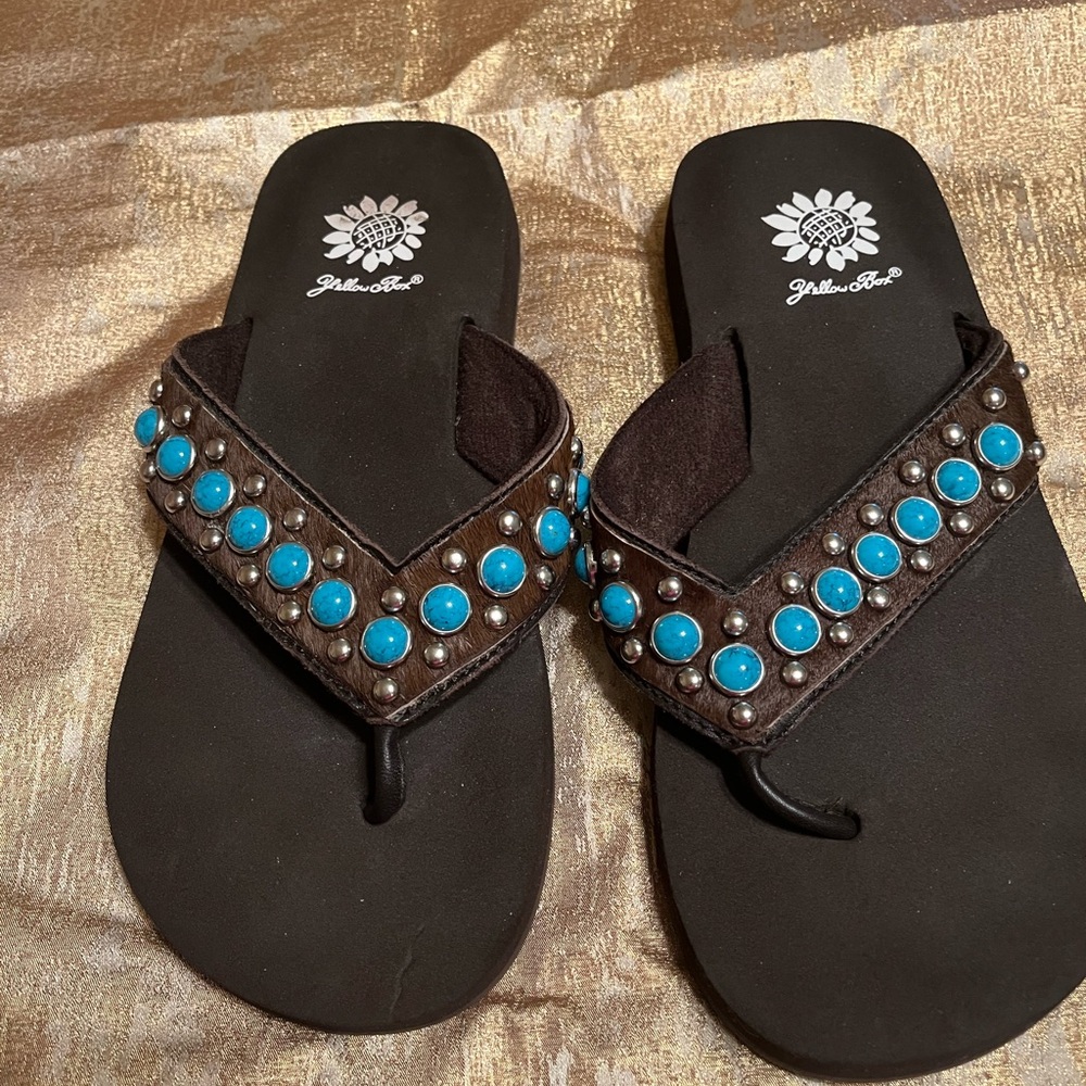 Yellow Box brown Sandals with Blue Beads